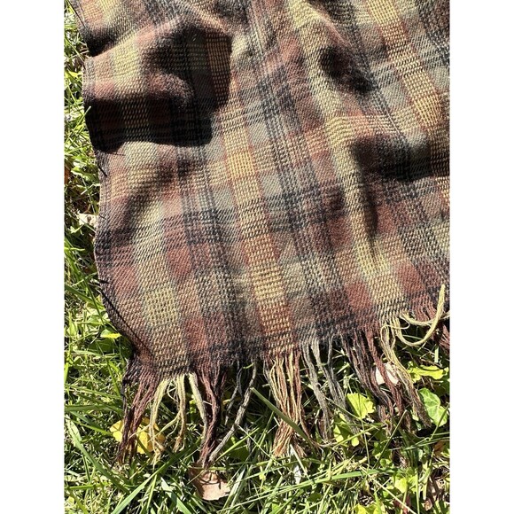 Vintage Pendleton Wool Plaid Throw Blanket Fringe – Rustic Cabin Style USA - Picture 5 of 8